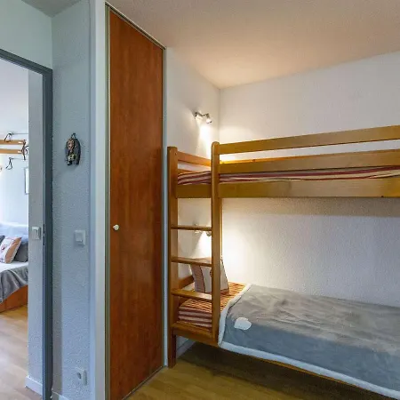 4 Pers Avec Terrasse, Piscine Couverte Et Salle De Fitness, Proche Pistes Et Remontees - Fr-1-404-339